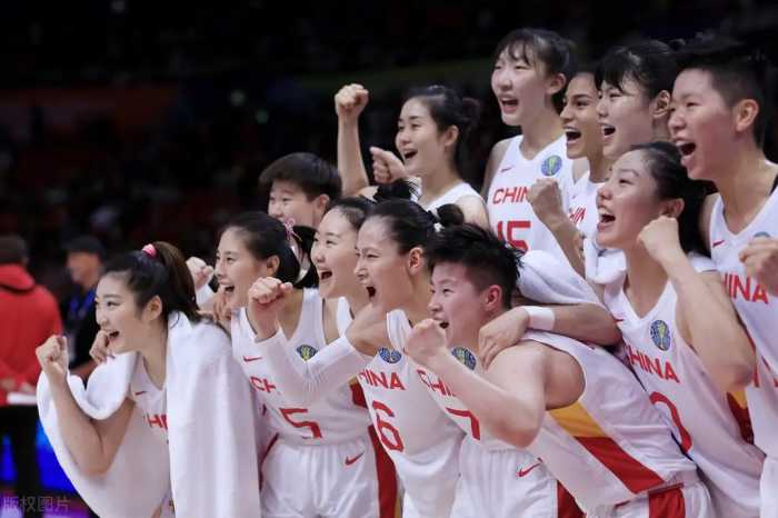 14分大胜法国，中国女篮是世界四强