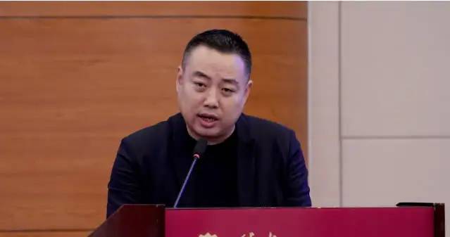 刘国梁首次披露卸任总教练风波，不为“从政当官”到底是为啥