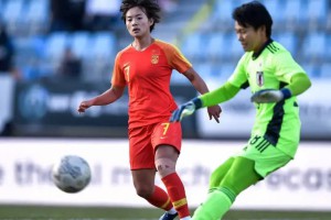 中国女乒3比0横扫日本夺冠
